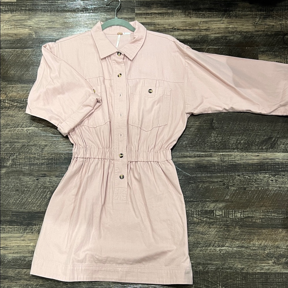 Free People Light Pink 3/4 Sleeve mini dress